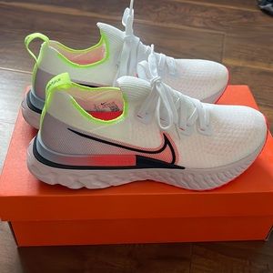 Nike epic react flyknit shoes